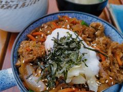 日式牛肉盖浇饭-山葵家居酒屋(天目里店)