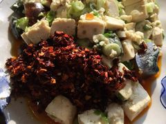 皮蛋豆腐-瑞杰烧烤店·24小时营业(山东路店)