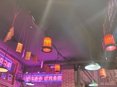 大堂-蚝堡海鲜·威海菜·海肠捞饭·烧烤·亚洲吃蚝公司(幸福门店)