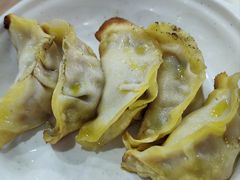 鲜肉锅贴-蒋家桥饺面店(奥邦店)