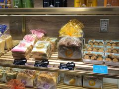 面包甜点陈列柜-爱立颂·爱的礼物(老商埠店)