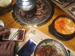 -万兴佳烤肉·长白山老味道(东岸里店)