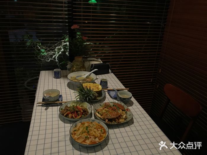 在湖边私厨小馆图片