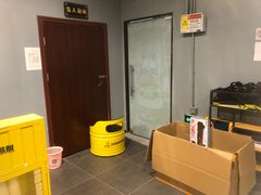 -不倒翁实景剧情密室逃脱(光明凤凰城站店)