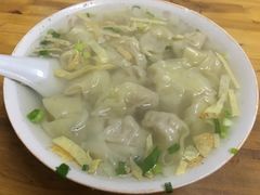 -胖子馄饨坊(天目大厦东南)