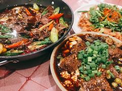 -谢老五跷脚牛肉·非遗传承店
