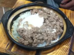 牛肉蛋煲仔饭-甜蜜蜜港式茶餐厅(虹梅店)