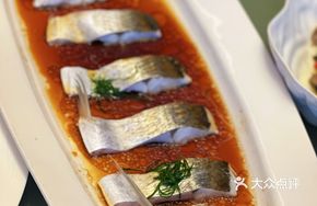Steamed White Fish with Cantonese Style