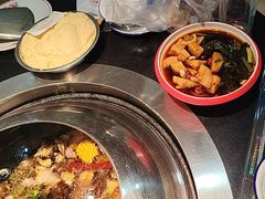 -高家小院铁锅炖大鹅(哈西高铁站店)