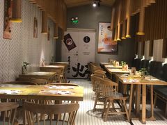 大堂-炖物24章·顺时轻养茶(杭州保利时光里店)