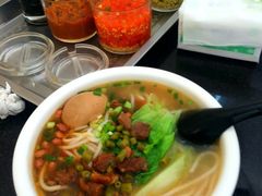 -丫丫桂林米粉(学府店)