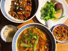 -沪西老弄堂面馆(定西路店)