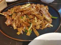 -粤轩楼广式特色餐厅(青岛路店)