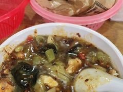 -邢老三肉丸糊辣汤(西安总店)