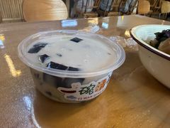 -丽丽三鲜螺蛳粉(田林路店)