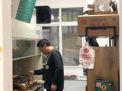 -酒宝荡烧烤(长航局江大路住宅小区店)