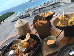 -瑰丽酒店·海吧·天际下午茶·现场DJ·天台酒吧