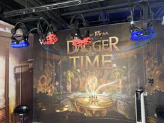 -VR+乐园·VR电竞·家庭亲子·密室逃脱·轰趴团建