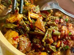 李家当家肉-新李记 · 口味菜馆(南郊公园店)