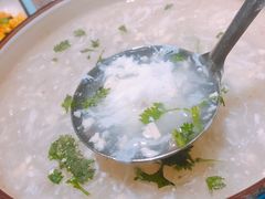 -巴特餐饮6加1音乐餐吧·新疆菜