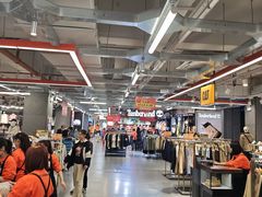 -五环Outlets(高新工厂店)