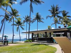 -Sunset Bar(丹绒亚路香格里拉店)