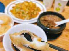 -荣家小吃(紫阳街店)
