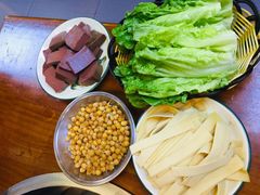 -曹丞相·地锅鸡·地锅鱼(武林店)