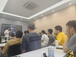 点击看大图 -浙江1+1主持人工作室