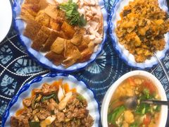 -杨老大生皮白族菜