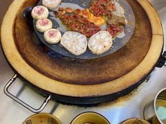 -阿昌白族石板烧·菌锅(大理古城店)