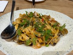 -LESCEDARS Brasserie Bistro香柏树