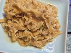 -聚友斋(陶瓷琉璃馆水晶街店)