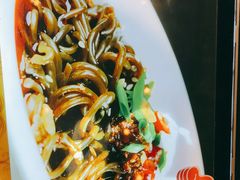 -宝燕海货工场(长江国际店)