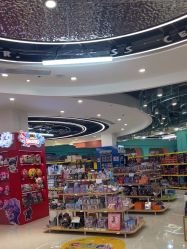 -卡通派潮品玩具折扣仓(青岛新城吾悦广场店)