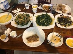 -溢心园香河肉饼总店