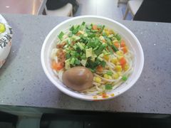 -陕味食族油泼面·小炒盖码面(双榆树店)