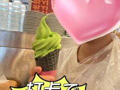 冰激凌-WOW LUCKY创意韩料(龙阳广场店)