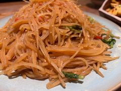 破店招牌土豆丝-破三川·新川菜(静安大融城店)