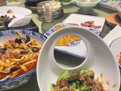 -铜锣湾·有麝自然香(重庆新天地店)
