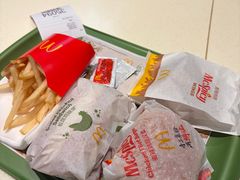 -麦当劳(新天地得来速店)
