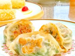 香煎本地韭菜饺-卡尔顿东方银龙酒店•广西菜•早茶