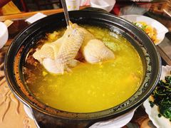 -华冠悠岚·庭院餐厅(青城后山店)