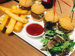 -5号公路餐厅(曼哈顿店)