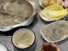 -光头药膳鸡(莱茵小镇店)