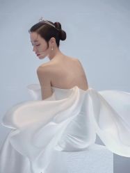 -青禾蒙娜丽莎婚纱摄影(武汉总店)