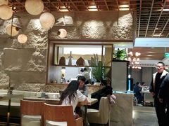 -雍和会海鲜姿造自助(湖东路店)