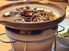 -头上红煨盐鸡·非遗院子餐厅