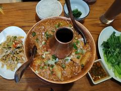 -蜗牛小馆醉乡民谣云南菜(惠新西里店)