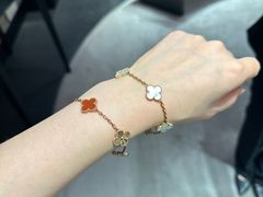 -梵克雅宝(国贸商城店)